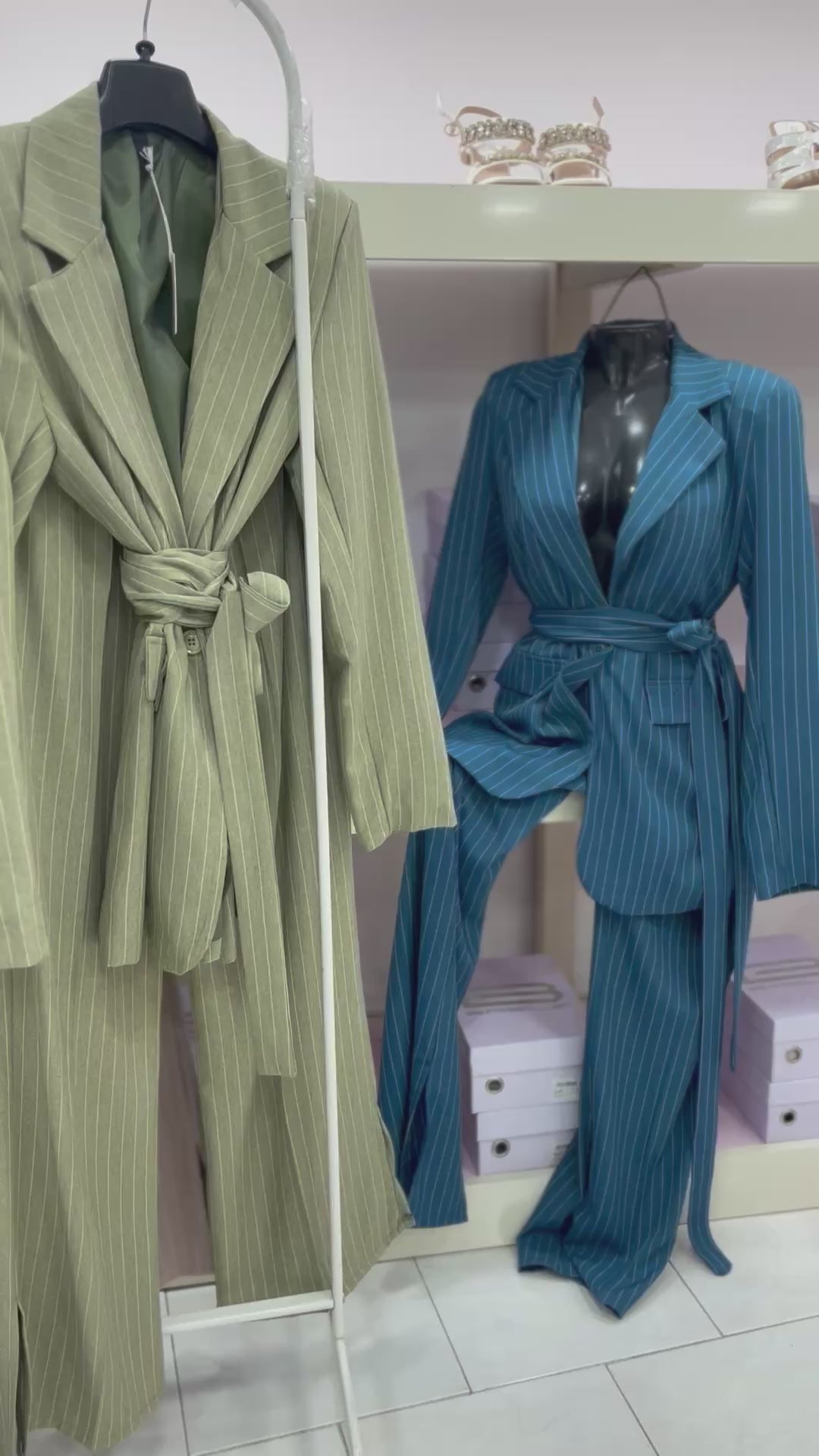 Tailleur gessato monopetto